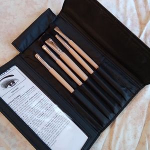 Sephora Eyeconic Brush Collection